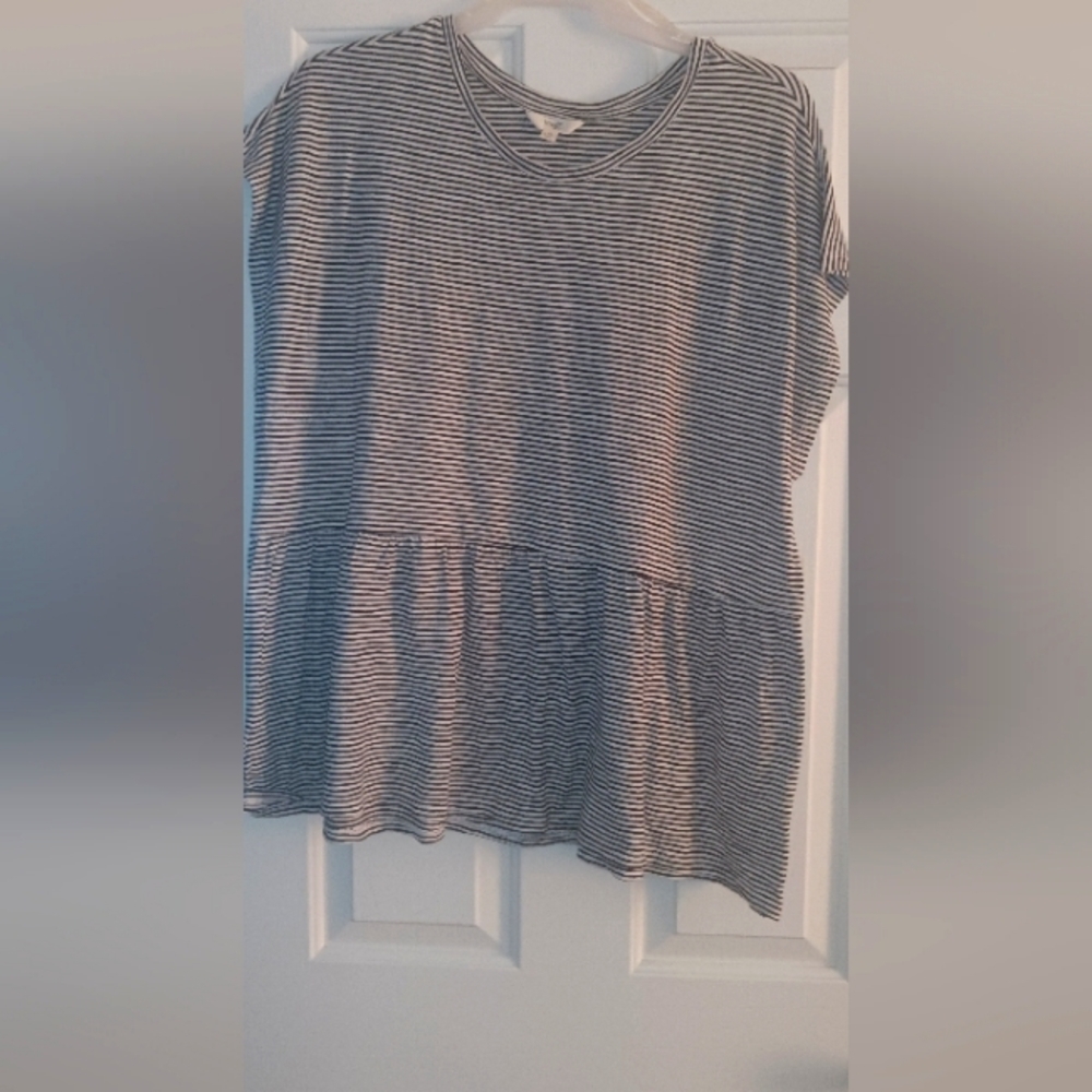 Women's XL Stripped Shirt - Picture 1 of 4